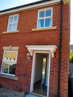 4 bedroom semi-detached house to rent, Stapleton, Bristol BS16