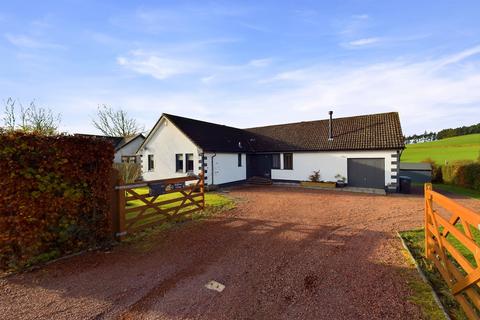 4 bedroom detached bungalow for sale, Biggar, ML12