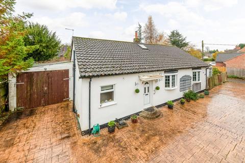 3 bedroom detached bungalow for sale, The Cleave, Didcot OX11