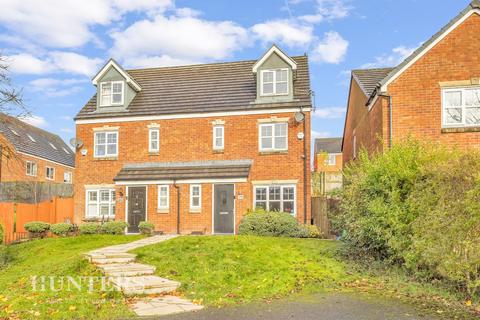 4 bedroom semi-detached house for sale, Oakhurst Close, Wardle, OL12 9EJ