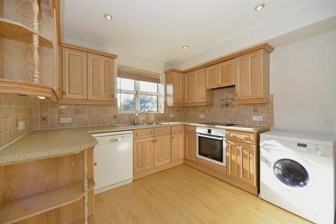 2 bedroom flat for sale, Westdene, Godalming GU7