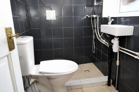 55 Bar Gap Road, Oldham, OL1 3RL