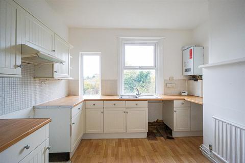 2 bedroom flat for sale, London Road, Bexhill-On-Sea