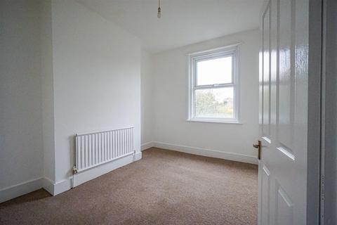 2 bedroom flat for sale, London Road, Bexhill-On-Sea