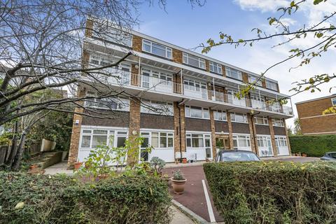 2 bedroom flat for sale, Kersfield Road, London