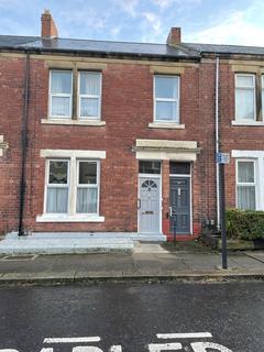 2 bedroom flat to rent, Broomfield Road, Newcastle upon Tyne NE3