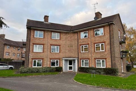 1 bedroom flat to rent, Rowena Court, Longfield Road, Horsham, West Sussex