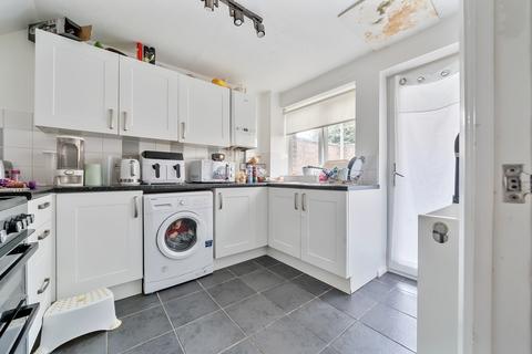 3 bedroom end of terrace house for sale, Spencer Avenue