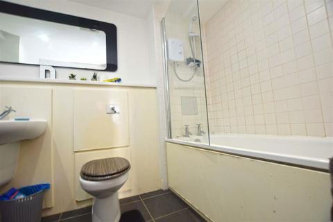 1 bedroom flat for sale, Lakeside Rise, Blackley, Manchester, Greater Manchester, M9 8QF