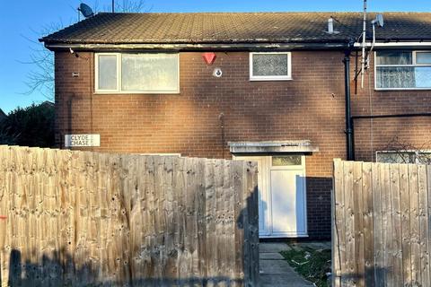 36 Clyde Chase, Leeds, LS12 1XQ