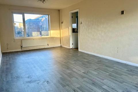 36 Clyde Chase, Leeds, LS12 1XQ
