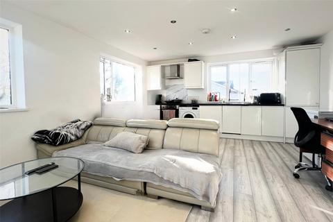 2 bedroom apartment to rent, Coachbuilders, Swindon SN1