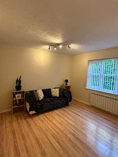 2 bedroom maisonette for sale, Derwent Close, Amersham HP7