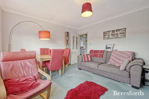 2 bedroom maisonette for sale, Boundary Road, Upminster, RM14