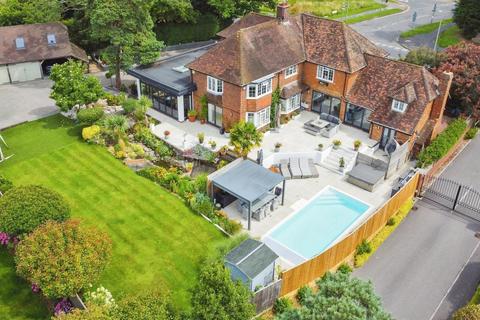 5 bedroom detached house for sale, New Lane Hill, Tilehurst, Reading