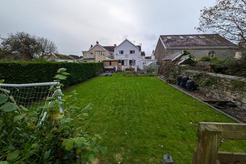 5 bedroom end of terrace house for sale, Campbell Road, Llandybie, SA18 3UP