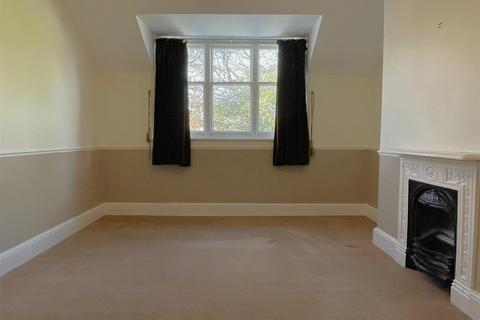 144 Church Road, Bradmore, Wolverhampton, WV3 7EJ