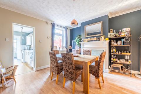 3 bedroom end of terrace house for sale, Rackham Road, Norwich