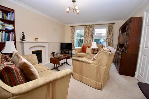 4 bedroom detached house for sale, Shire Grove, Kirby Misperton YO17