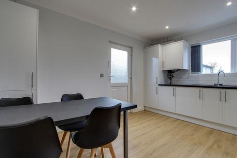 43 Elmfield Drive, Emneth, Wisbech, PE14 0DL