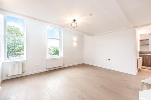 1 bedroom flat to rent, Turret House, London NW6