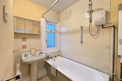 3 bedroom semi-detached house for sale, 54 Colyer Road, Northfleet, Gravesend, Kent, DA11 8AY