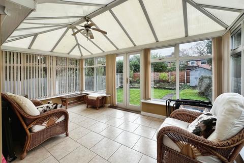 3 bedroom detached house for sale, Highbank Drive, Didsbury, Manchester, M20