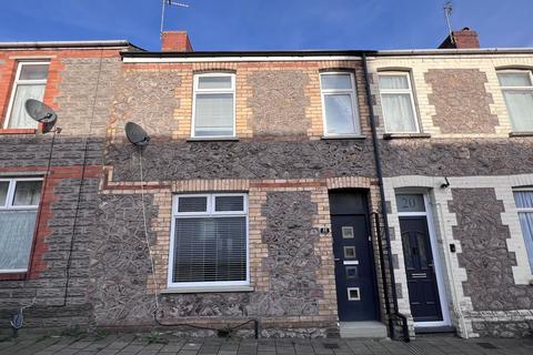 3 bedroom terraced house for sale, Main Street, Barry, CF63