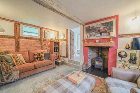 4 bedroom cottage for sale, Four Ashes Road, Dorridge, B93