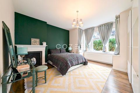 7 bedroom detached house to rent, Brompton Road, London SW1X