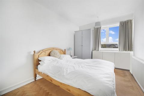 1 bedroom flat to rent, Lordship Terrace, London N16