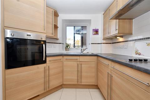 1 bedroom retirement property for sale, Jevington Gardens, Eastbourne