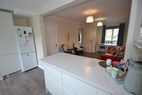 2 bedroom house for sale, Heron Way, Royston