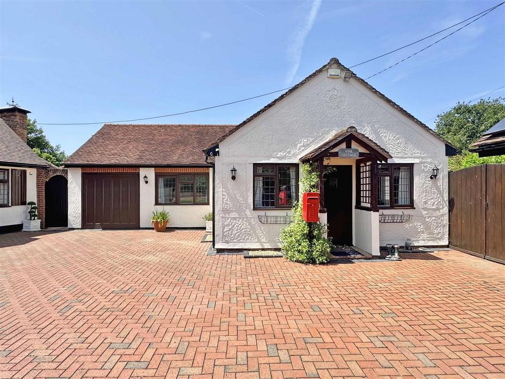 Vine Cottage.jpg