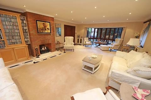 5 bedroom detached house for sale, Radlett WD7