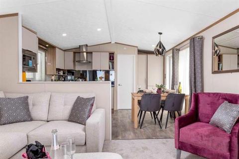 3 bedroom static caravan for sale, Newquay Bay Resort