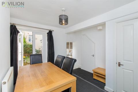 5 bedroom house to rent, Inverness Road, Brighton