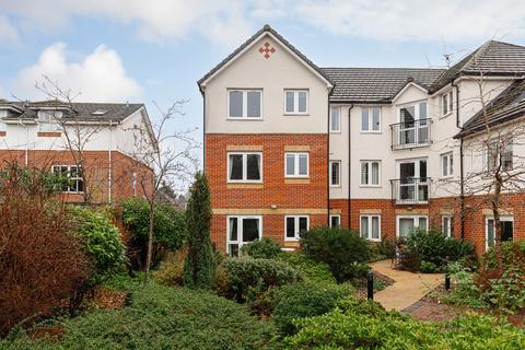 1 bedroom flat for sale, Prices Lane, Reigate