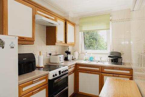 2 bedroom maisonette for sale, Linkfield Lane, Redhill