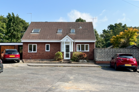 3 bedroom detached house for sale, Gedney Close, Shirley