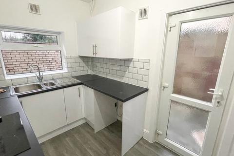 2 bedroom terraced house to rent, Wargrave Road, Newton-Le-Willows, Merseyside, WA12