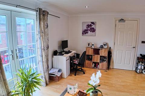 2 bedroom flat for sale, Northumberland Street, Darlington DL3