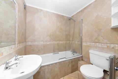 2 bedroom apartment for sale, Norwood Road, Herne Hill, SE24