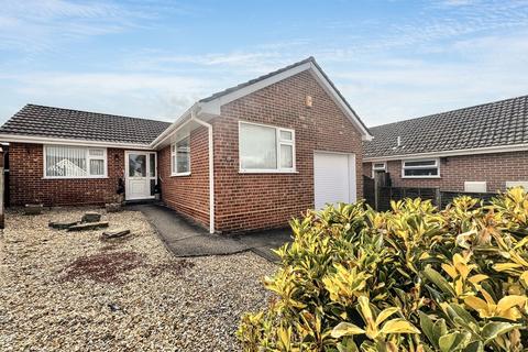 2 bedroom detached bungalow for sale, Ferndown