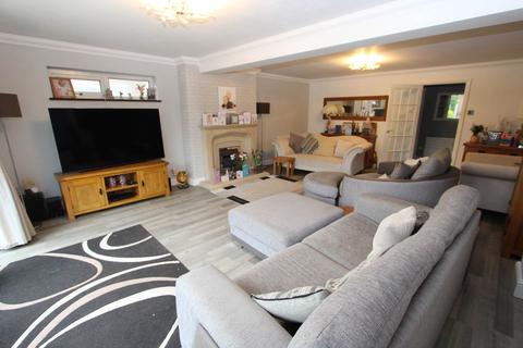 3 bedroom detached house for sale, Spencer Road, Benfleet