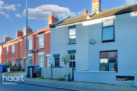 2 bedroom terraced house for sale, Sprowston Road, Norwich