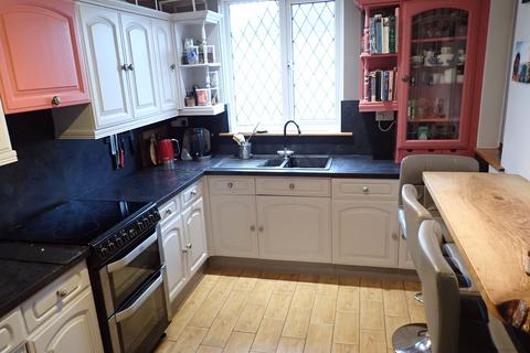 3 bedroom semi-detached house to rent, Halkon Crescent, Narberth