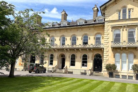 6 bedroom terraced house for sale, Lypiatt Terrace, Cheltenham, Gloucestershire, GL50