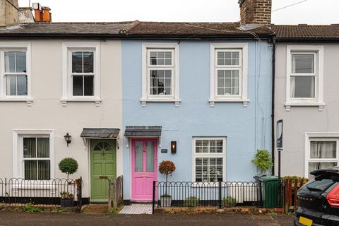 2 bedroom terraced house for sale, Mark Street, Reigate