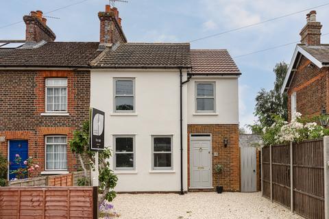 3 bedroom semi-detached house for sale, North Road, Reigate